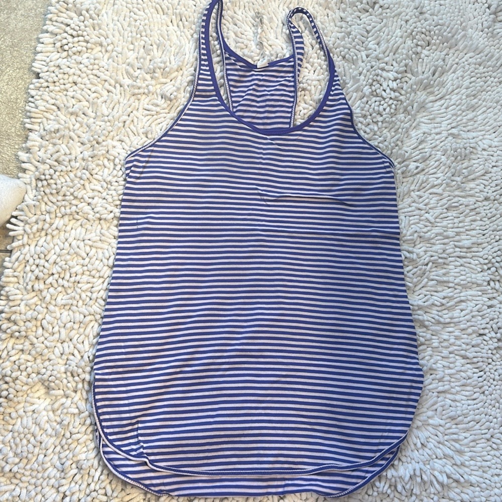 *SOLD* Lululemon racer tank
